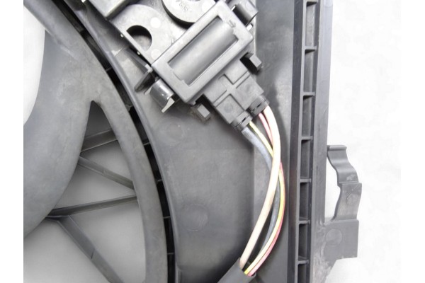 7801647 ELECTROVENTILADOR BMW SERIE 3 BERLINA (E90) 318d 2006 7801647 217036 BMW - 1