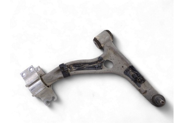 BRAZO SUSPENSION DELANTERO DERECHO MERCEDES-BENZ CLASE CLA (BM 117)