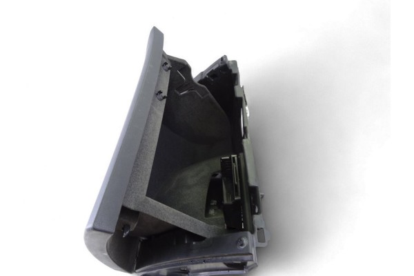  GUANTERA MERCEDES-BENZ CLASE CLA (BM 117) CLA 200 CDI (117.301) 2014 217071 MERCEDES-BENZ - 2