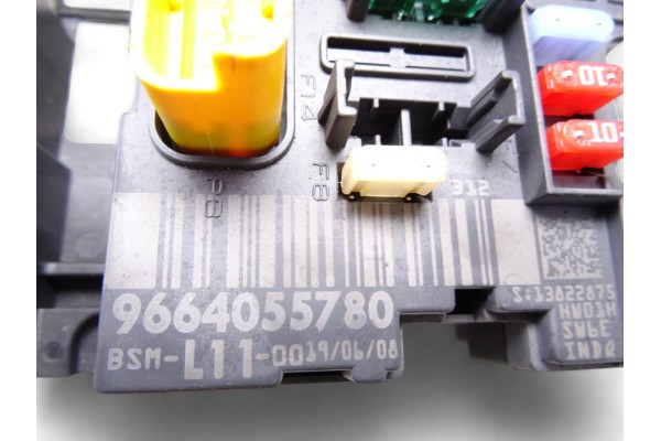 9664055780  CAJA RELES / FUSIBLES PEUGEOT 207 Confort 2008 9664055780 217106 PEUGEOT - 1