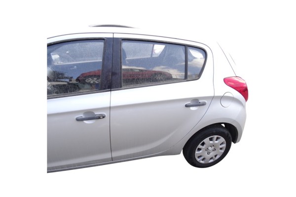 PUERTA TRASERA IZQUIERDA HYUNDAI I20 (PB)