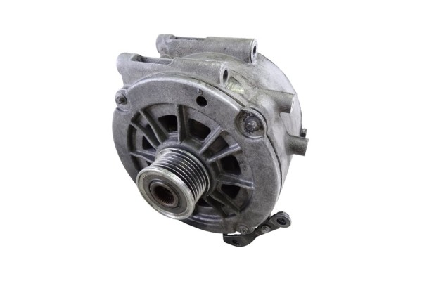 A0001501750  ALTERNADOR MERCEDES-BENZ CLASE C (BM 203) SPORTCOUPE C 220 CDI (203.706) 2002 A0001501750 217157 MERCEDES-BENZ - 1