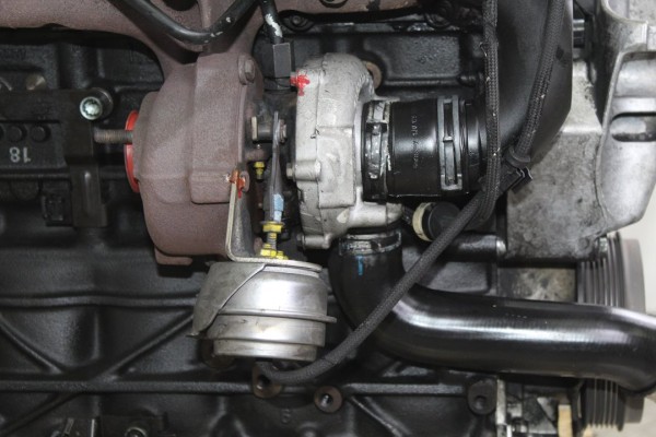 AUY MOTOR COMPLETO VOLKSWAGEN GOLF IV BERLINA (1J1)(10.1997)