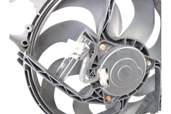 6G918C607SC  ELECTROVENTILADOR VOLVO V60 FAMILIAR Summum 2014 6G918C607SC 208252 VOLVO - 2