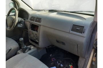 FORD TOURNEO CONNECT (TC7) Kombi B. corta (2006)