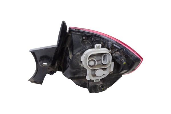 50513613 PILOTO TRASERO IZQUIERDO ALFA ROMEO GIULIETTA (191) Distinctive 2014 50513613 217219 ALFA ROMEO - 2