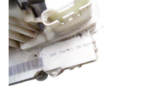 1697302135  CERRADURA PUERTA TRASERA IZQUIERDA MERCEDES-BENZ CLASE B (BM 245) 180 CDI (245.207) 2005 1697302135 217329 MERCEDES-