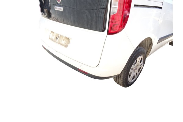  PARAGOLPES TRASERO FIAT II DOBLÒ (263) CARGO BASE COMBI 2020 217384 FIAT - 1