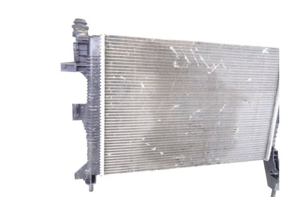 BV618005BD RADIADOR AGUA FORD FOCUS SPORTBREAK (CEW)