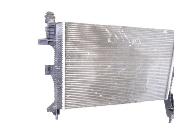 BV618005BD RADIADOR AGUA FORD FOCUS SPORTBREAK (CEW)