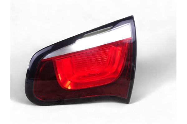 9803934280 PILOTO TRASERO DERECHO INTERIOR CITROEN C3 Live Edition 2016 9803934280 214366 CITROEN - 1