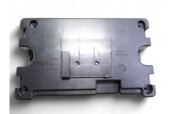 280246043R  MODULO ELECTRONICO RENAULT SCENIC III (JZ) Dynamique 2010 280246043R 217631 RENAULT - 4