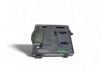 284B17882R CAJA RELES / FUSIBLES RENAULT MEGANE III SPORT TOURER Business 2011 284B17882R 217620 RENAULT - 1