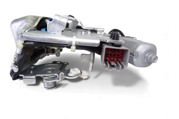 A81613106U CERRADURA MALETERO / PORTON CHRYSLER GRAND VOYAGER (RT) Limited 2017 A81613106U 217669 CHRYSLER - 3