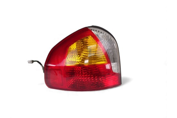 PILOTO TRASERO IZQUIERDO HYUNDAI SANTA FE (SM)