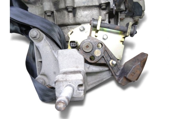 2S4R7002PA CAJA CAMBIOS FORD FOCUS BERLINA (CAK)