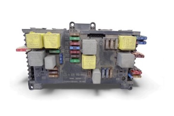 6395450301 CAJA RELES / FUSIBLES MERCEDES-BENZ VIANO (639)