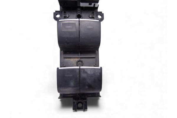 8404002160 MANDO ELEVALUNAS DELANTERO IZQUIERDO TOYOTA COROLLA (E21)