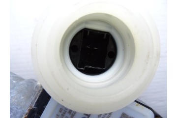 8570102090 ELEVALUNAS DELANTERO IZQUIERDO TOYOTA COROLLA (E21)