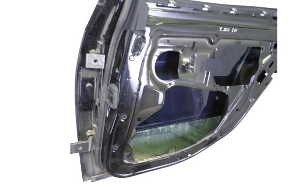 NEGRA PUERTA TRASERA DERECHA BMW SERIE 5 BERLINA (E60)