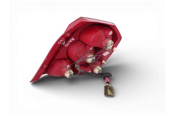 PILOTO TRASERO IZQUIERDO DAEWOO KALOS