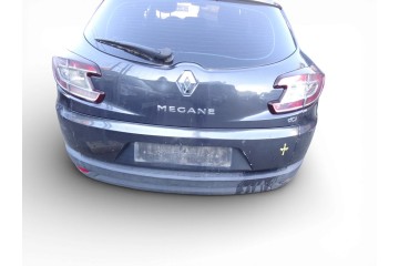 NEGRO PARAGOLPES TRASERO RENAULT MEGANE III SPORT TOURER