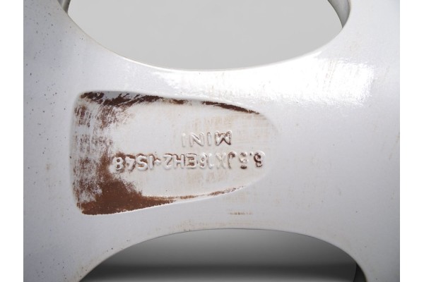 R16 JUEGO LLANTAS MINI MINI (R56)