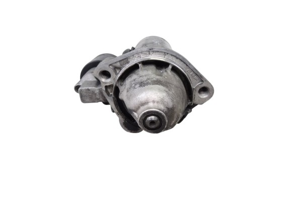 068911024G MOTOR ARRANQUE VOLKSWAGEN PASSAT BERLINA (3B3)