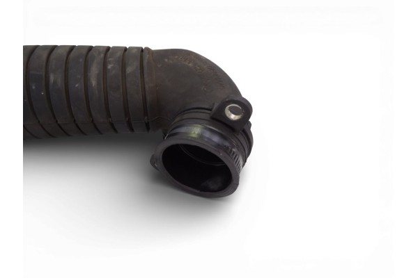 8D0129615J TUBO VOLKSWAGEN PASSAT BERLINA (3B3)