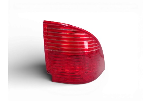 PILOTO TRASERO DERECHO SAAB 9-5 FAMILIAR