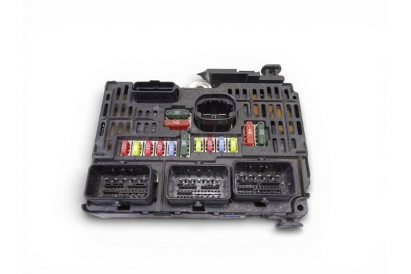 9658539680 CAJA RELES / FUSIBLES PEUGEOT 307 BERLINA (S2)