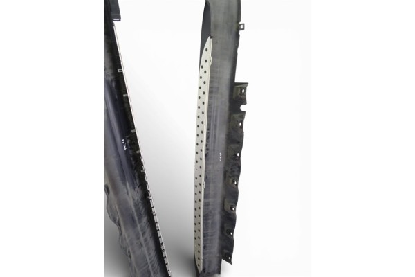 ESTRIBOS LATERALES BMW SERIE X3 (E83)