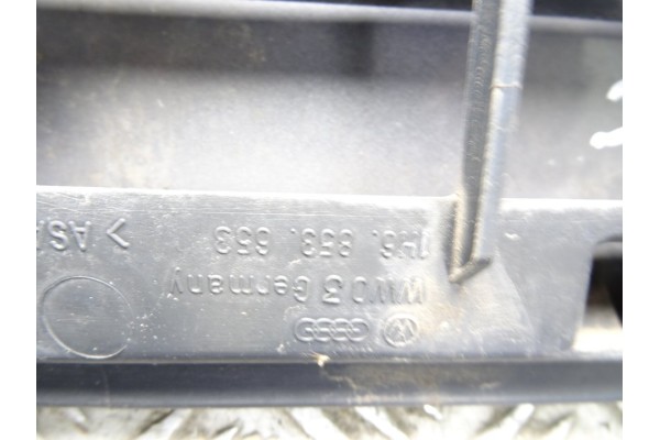 1H6853653 REJILLA DELANTERA VOLKSWAGEN GOLF III (1H1)(11.1991)