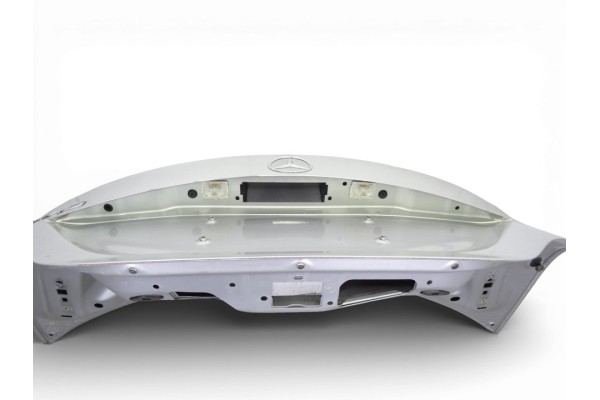 TAPA MALETERO MERCEDES-BENZ CLASE CLA (BM 117)