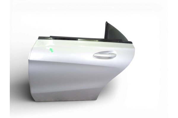 PUERTA TRASERA IZQUIERDA MERCEDES-BENZ CLASE CLA (BM 117)