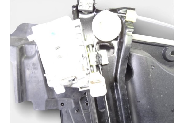 6 PIN ELEVALUNAS DELANTERO DERECHO MERCEDES-BENZ CLASE CLA (BM 117)