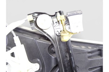 6 PIN ELEVALUNAS DELANTERO DERECHO MERCEDES-BENZ CLASE CLA (BM 117)