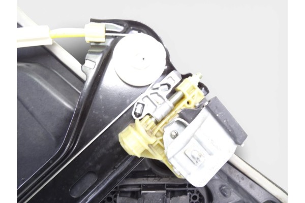 6 PIN ELEVALUNAS TRASERO IZQUIERDO MERCEDES-BENZ CLASE CLA (BM 117)