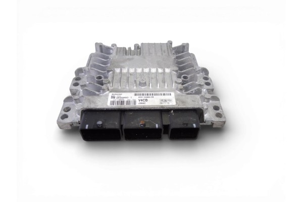 8V4112A650CB CENTRALITA MOTOR UCE FORD KUGA (CBV)