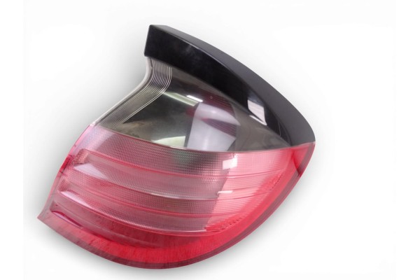 A2038200664 PILOTO TRASERO DERECHO MERCEDES-BENZ CLASE C (BM 203) SPORTCOUPE