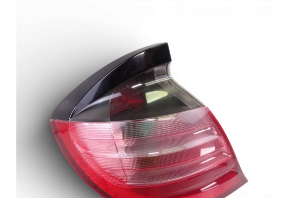 A2038200564 PILOTO TRASERO IZQUIERDO MERCEDES-BENZ CLASE C (BM 203) SPORTCOUPE