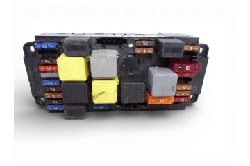 2035451701 CAJA RELES / FUSIBLES MERCEDES-BENZ CLASE C (BM 203) SPORTCOUPE