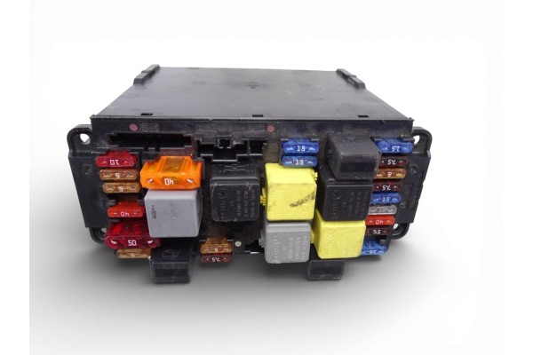 2035451701 CAJA RELES / FUSIBLES MERCEDES-BENZ CLASE C (BM 203) SPORTCOUPE