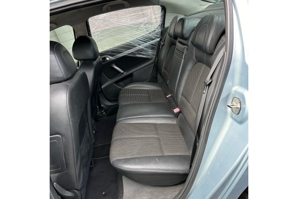 PEUGEOT 407 ST Sport