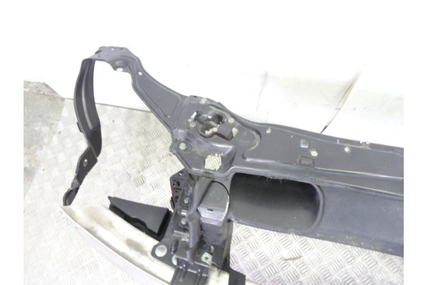 PANEL FRONTAL MERCEDES-BENZ CLASE C (BM 203) BERLINA