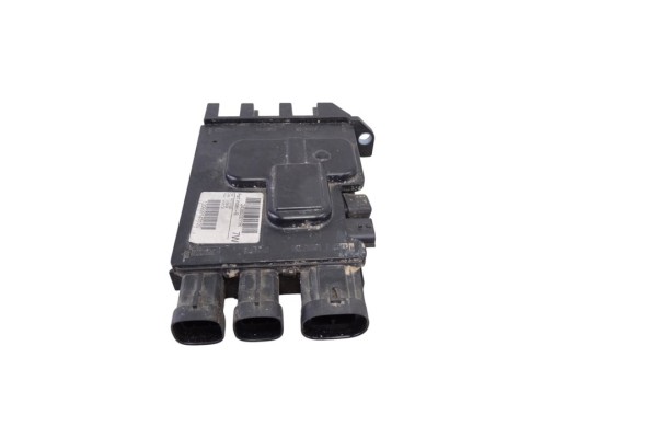 243800011R CAJA RELES / FUSIBLES RENAULT MEGANE III SPORT TOURER