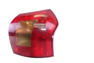 PILOTO TRASERO DERECHO TOYOTA COROLLA (E12)