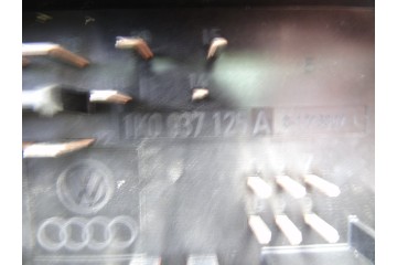 1K0937125A CAJA RELES / FUSIBLES SEAT ALTEA XL (5P5)