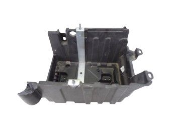 SOPORTE BATERIA FORD FIESTA (CE1)