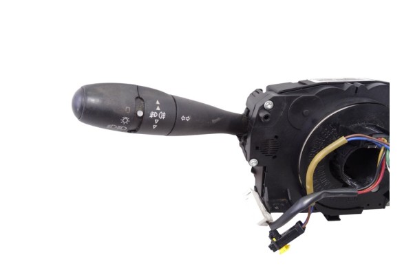 96630724XT MANDO LUCES PEUGEOT 207 SW